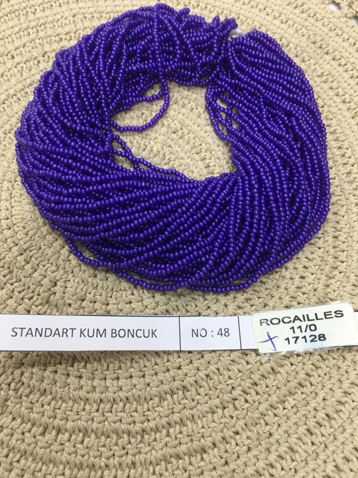 STANDART KUM BONCUK NO:48 (ROCAILLES 11/00 17128)