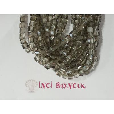 4mm Küp Kesim Kristal Boncuk No: 18