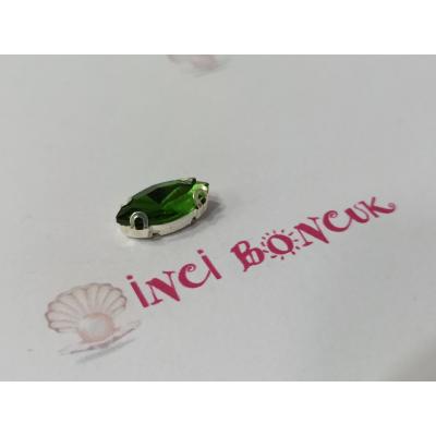 Kasalı Rivoli Kristal Taş No: 25