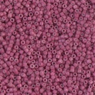No: 71 Miyuki Delica 11/0 DB1376 Koyu Pembe (5 Gram)