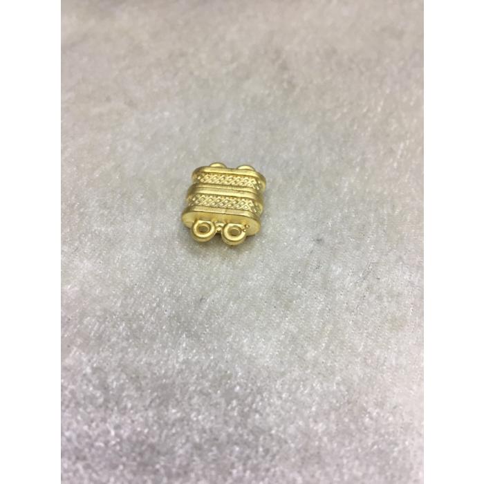 2 Delikli Gold Renk Mıknatıslı Kapama