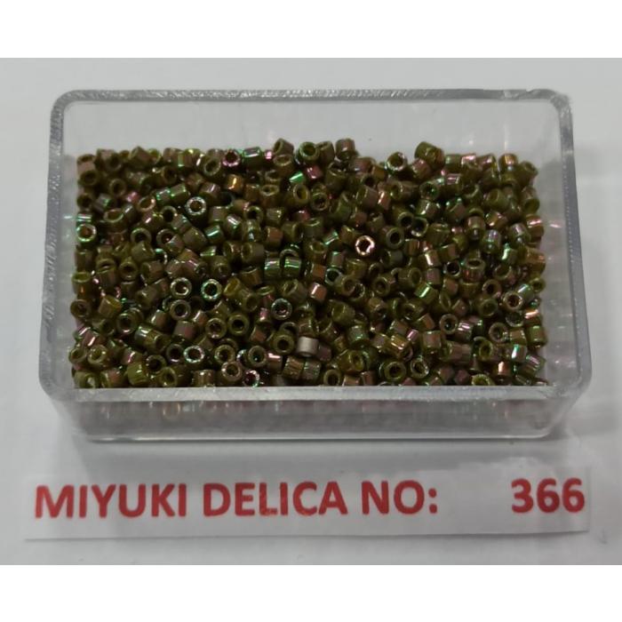 No: 366 Miyuki Delica 11/0 DB133 Kaplama Yanar Döner Yeşil (5 gram)