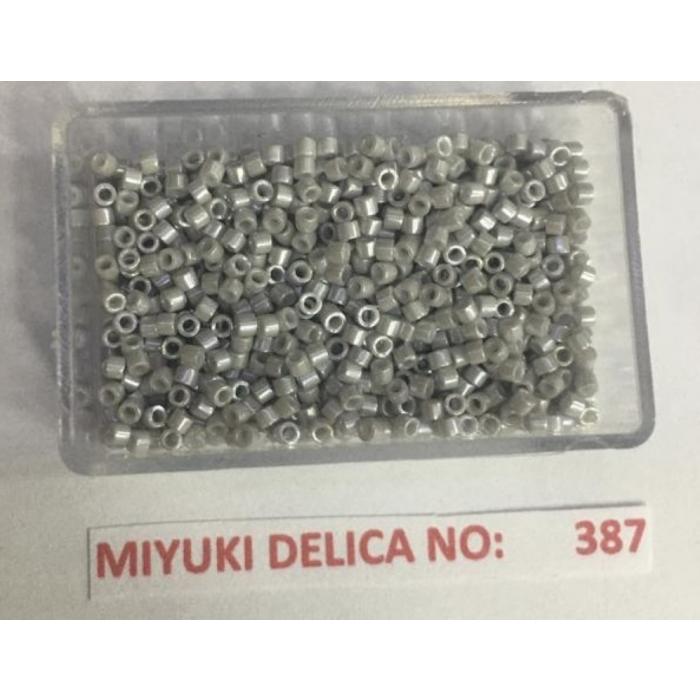 No: 387 Miyuki Delica 11/0 DB1538 Parlak Gri (5 gram)